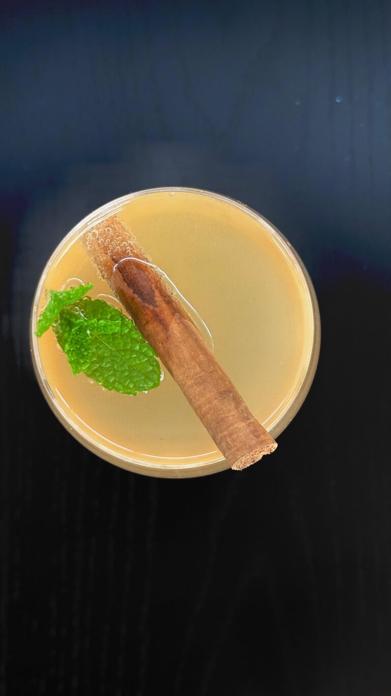 De Fryske Fammen mocktail – herfstig drankje vol verbinding en inspiratie